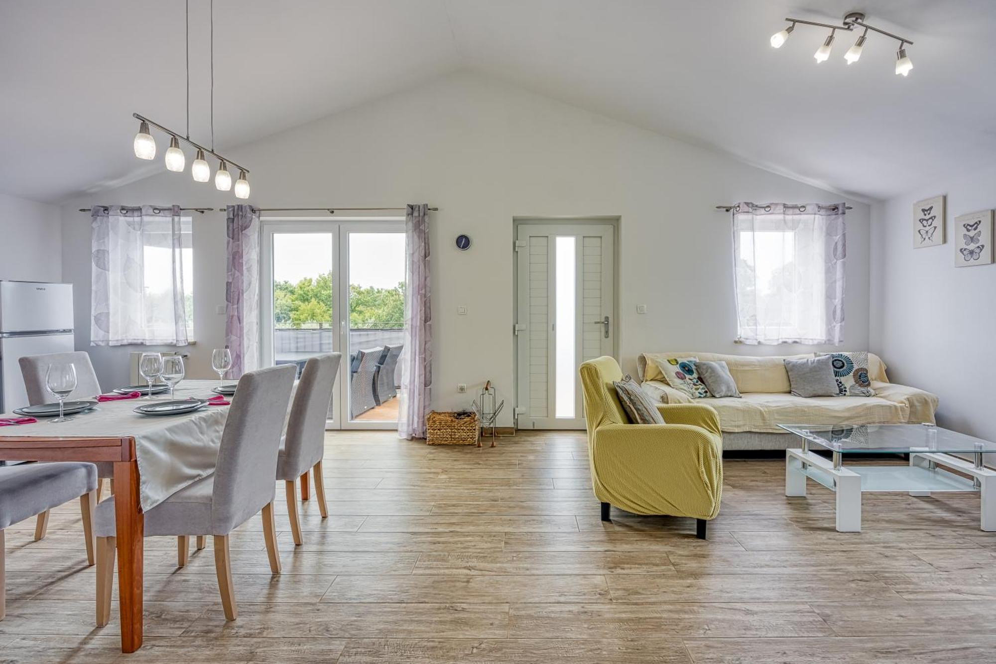 Apartma Family Marea *