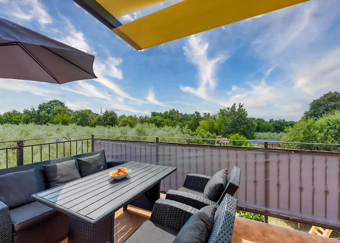 Family Apartment Marea
